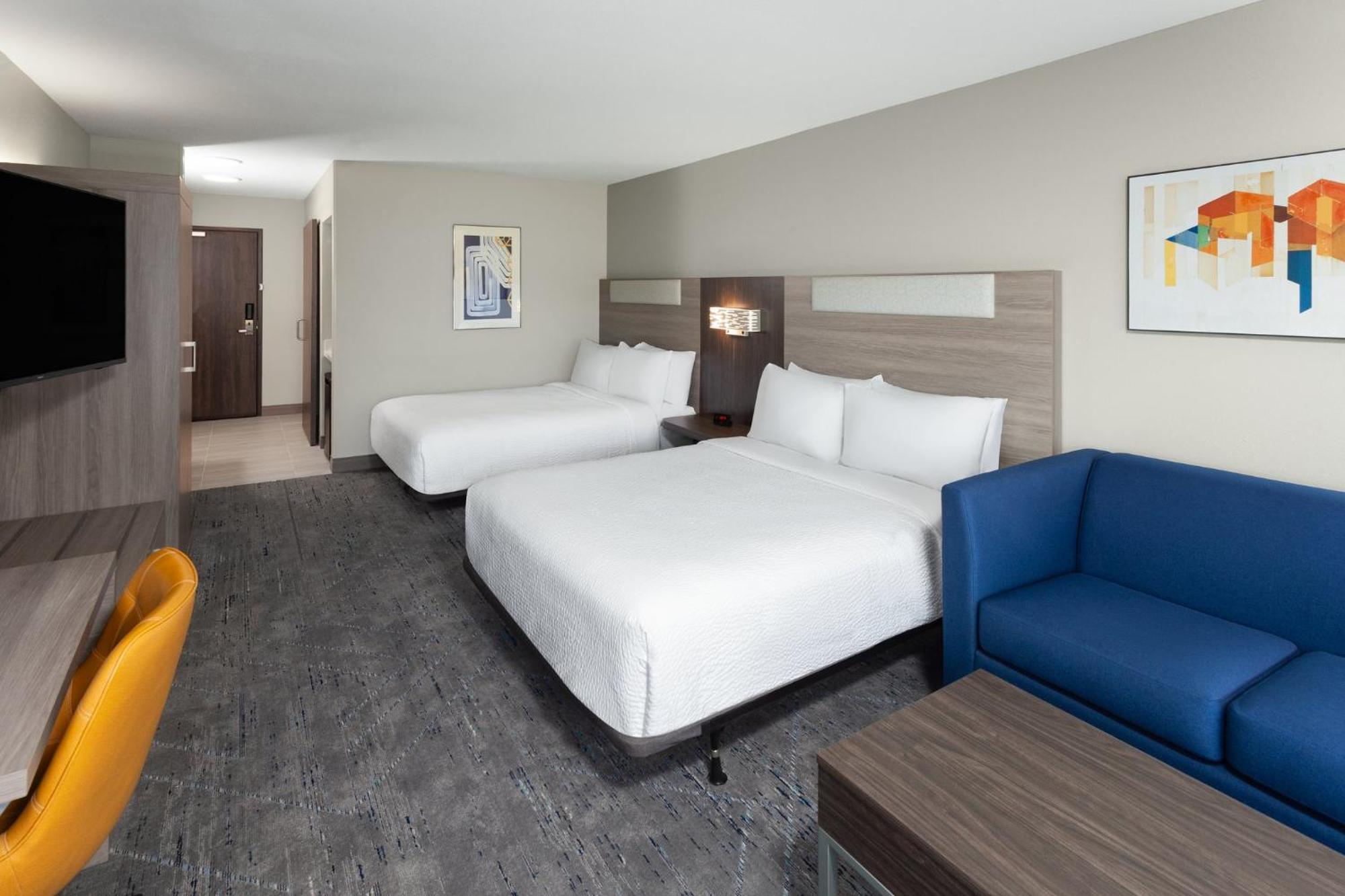 Holiday Inn Express & Suites Reedsburg - Dells Area By Ihg Buitenkant foto