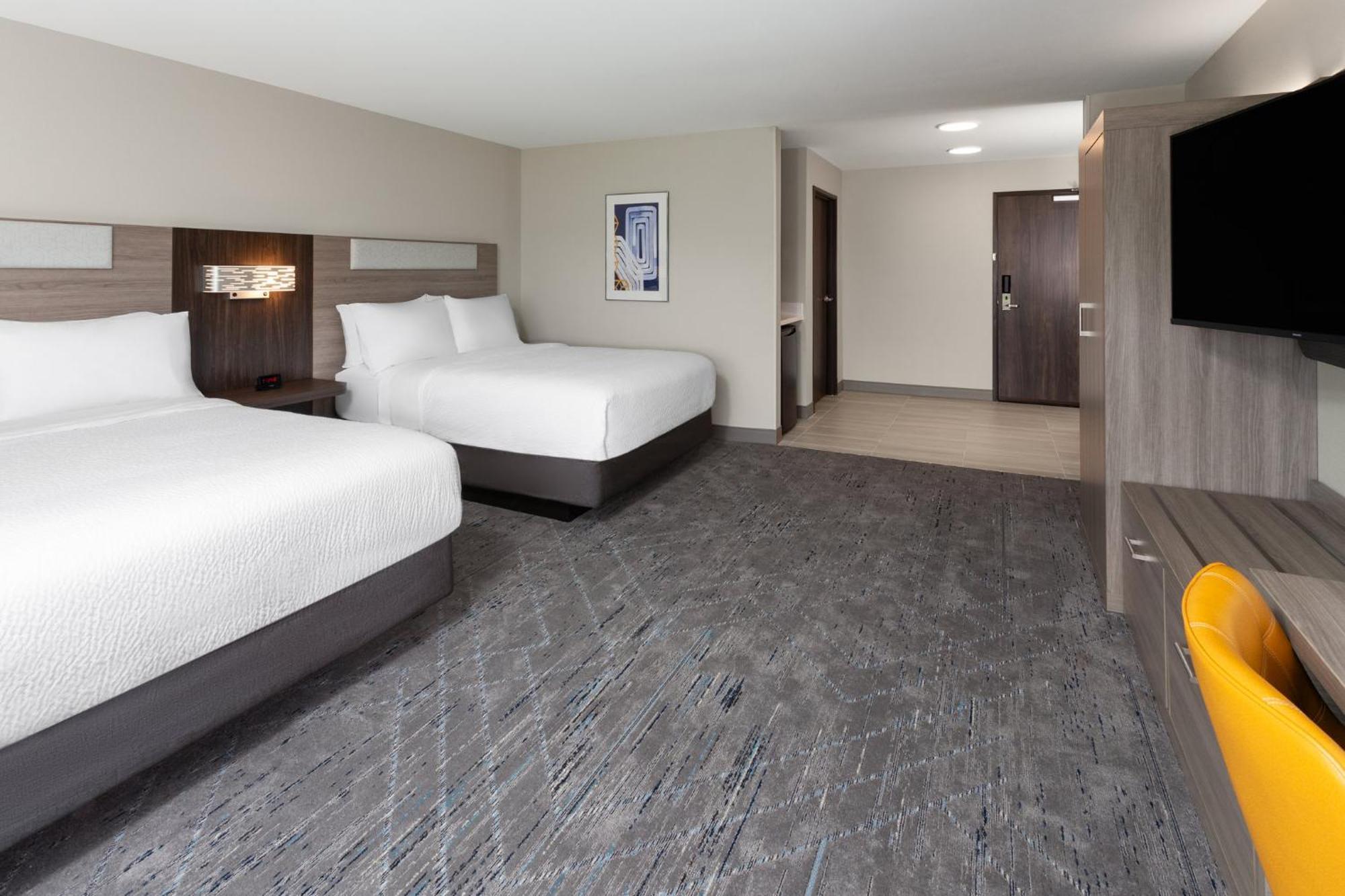 Holiday Inn Express & Suites Reedsburg - Dells Area By Ihg Buitenkant foto