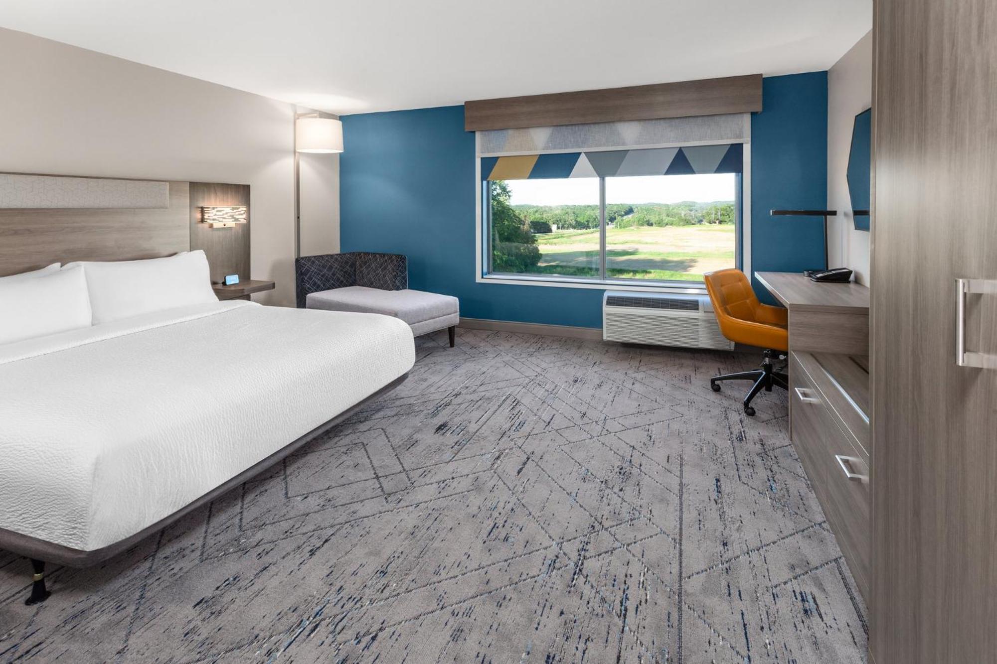 Holiday Inn Express & Suites Reedsburg - Dells Area By Ihg Buitenkant foto